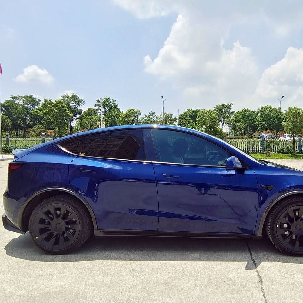 Pre-Preg Carbon Fibre Fender Trims for Tesla Model Y 19-23 - Carbon Factory