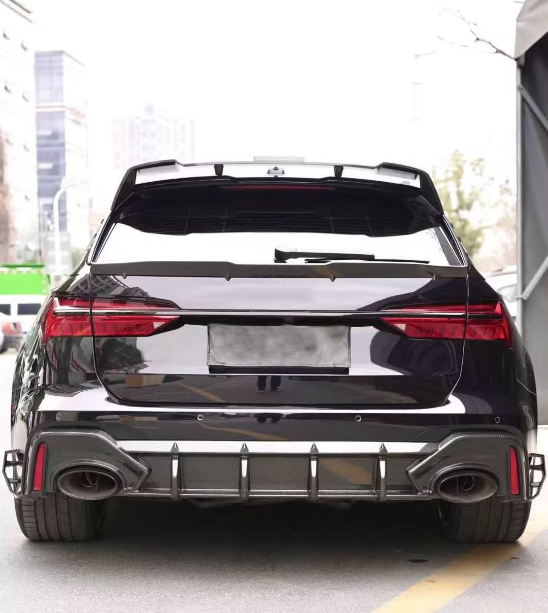 Pre-Preg Carbon Fibre Roof Spoiler for Audi C8 RS6 19-24 - Carbon Factory