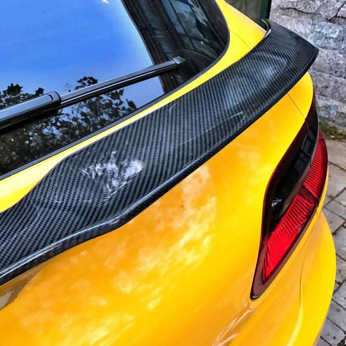 V Style Carbon Fibre Mid Spoiler for Porsche Macan 14-20 - Carbon Factory