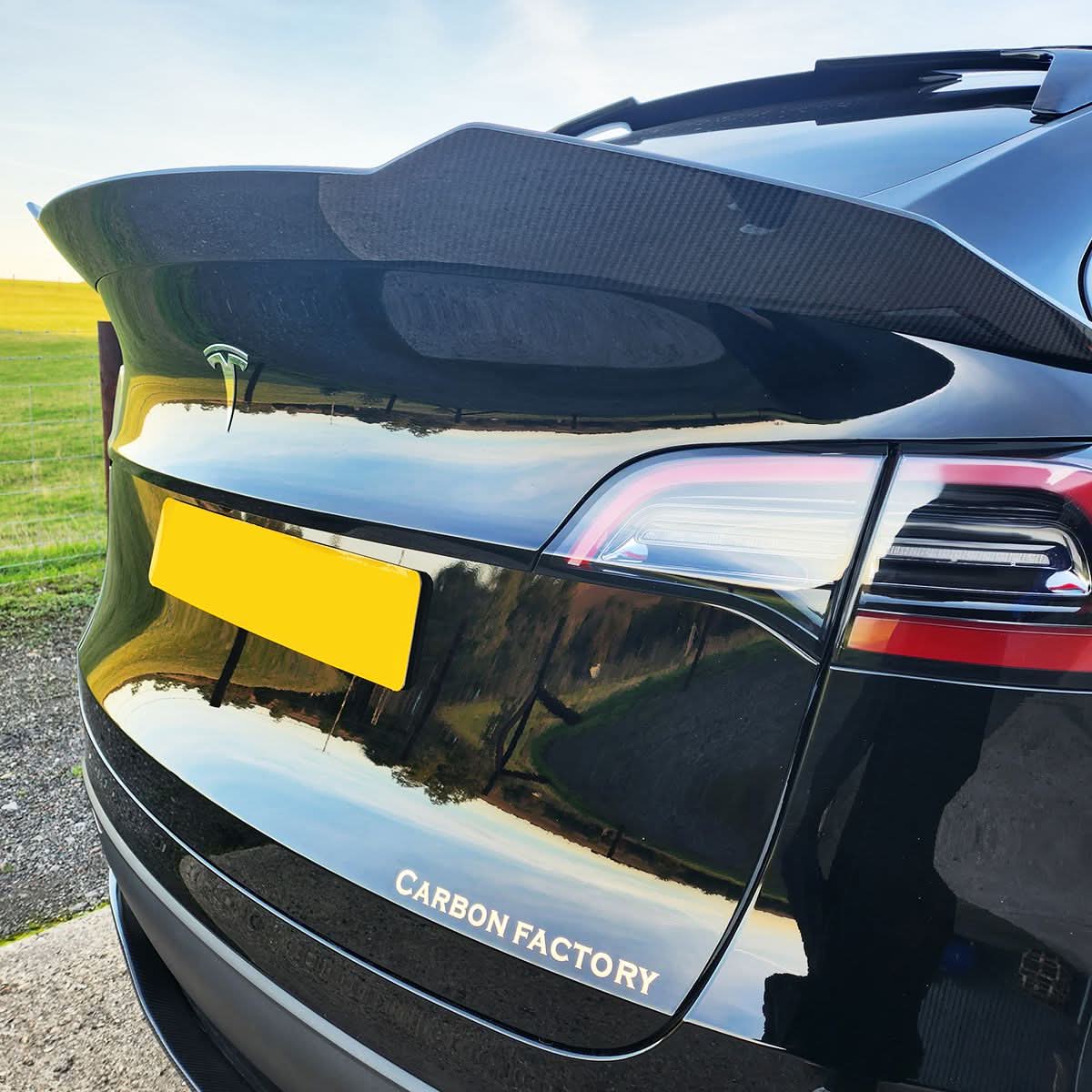 V Style Pre-Preg Carbon Fibre Rear Spoiler for Tesla Model Y 19-23 - Carbon Factory