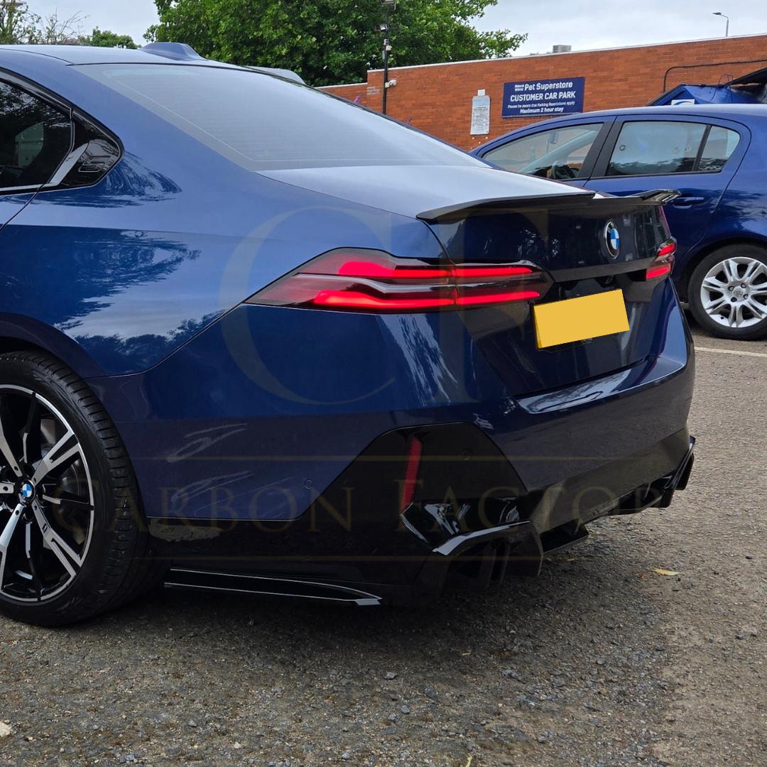 MP Style Gloss Black Rear Diffuser for BMW G60 5 Series 24-Present - Carbon Factory