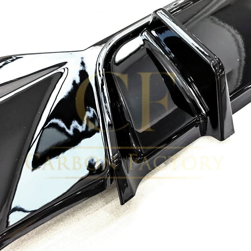 RK Style Gloss Black Rear Diffuser Dual Exhaust for BMW 3 Series G20 G21 Pre-LCI 19-22 - Carbon Factory