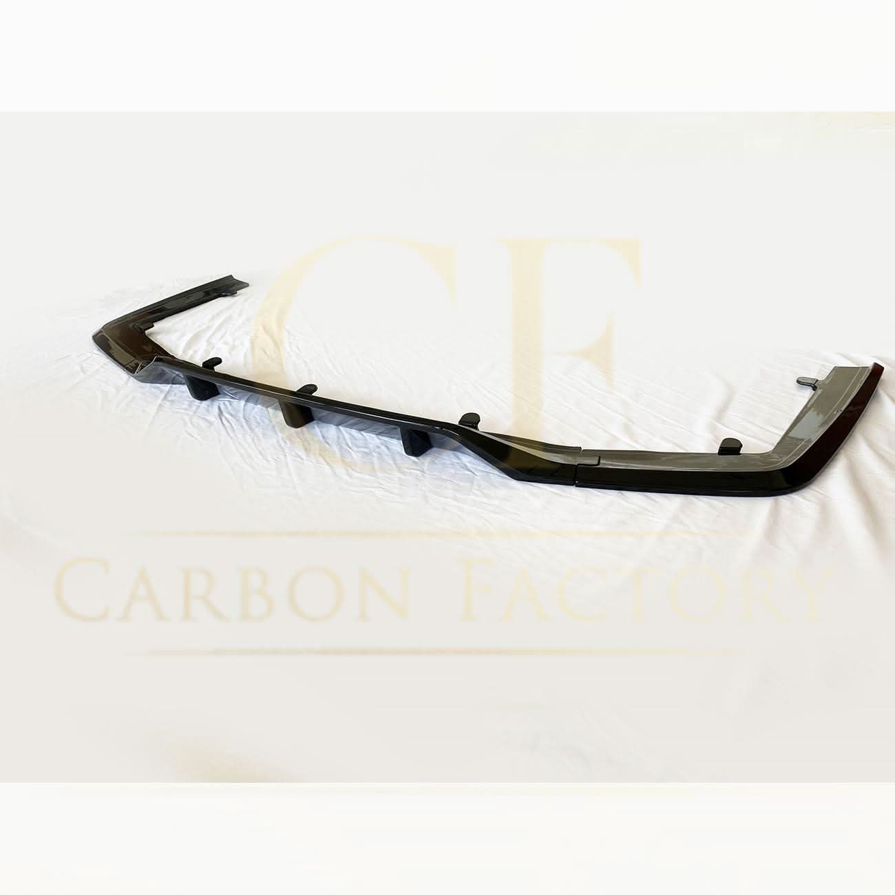 V Style Gloss Black Rear Diffuser for BMW G12 7 Series LCI 20-23 - Carbon Factory