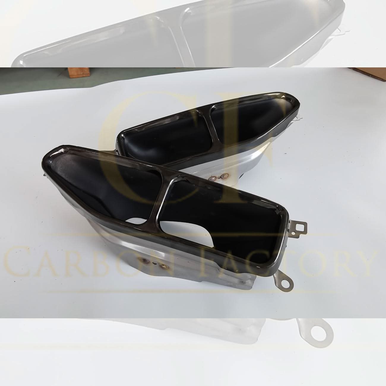 Gloss Black Exhaust Tips for BMW G11 G12 7 Series LCI 20-23 - Carbon Factory