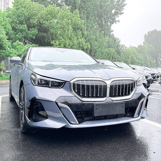 Gloss Black Front Canards for BMW G60 G61 5 Series 24-Present - Carbon Factory