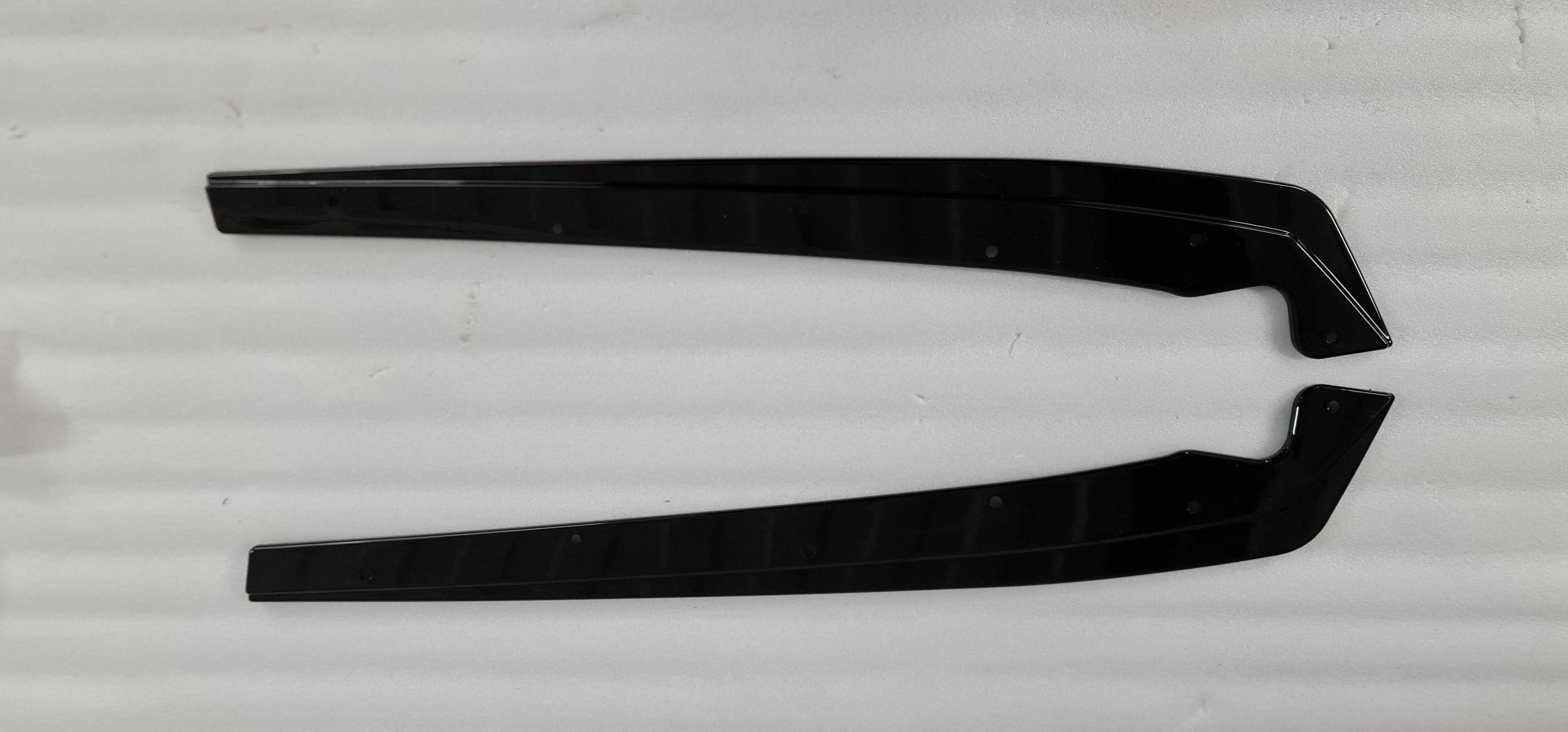 Gloss Black Rear Bumper Spats for BMW F90 M5 G30 G31 5 Series M Sport 17-23 - Carbon Factory