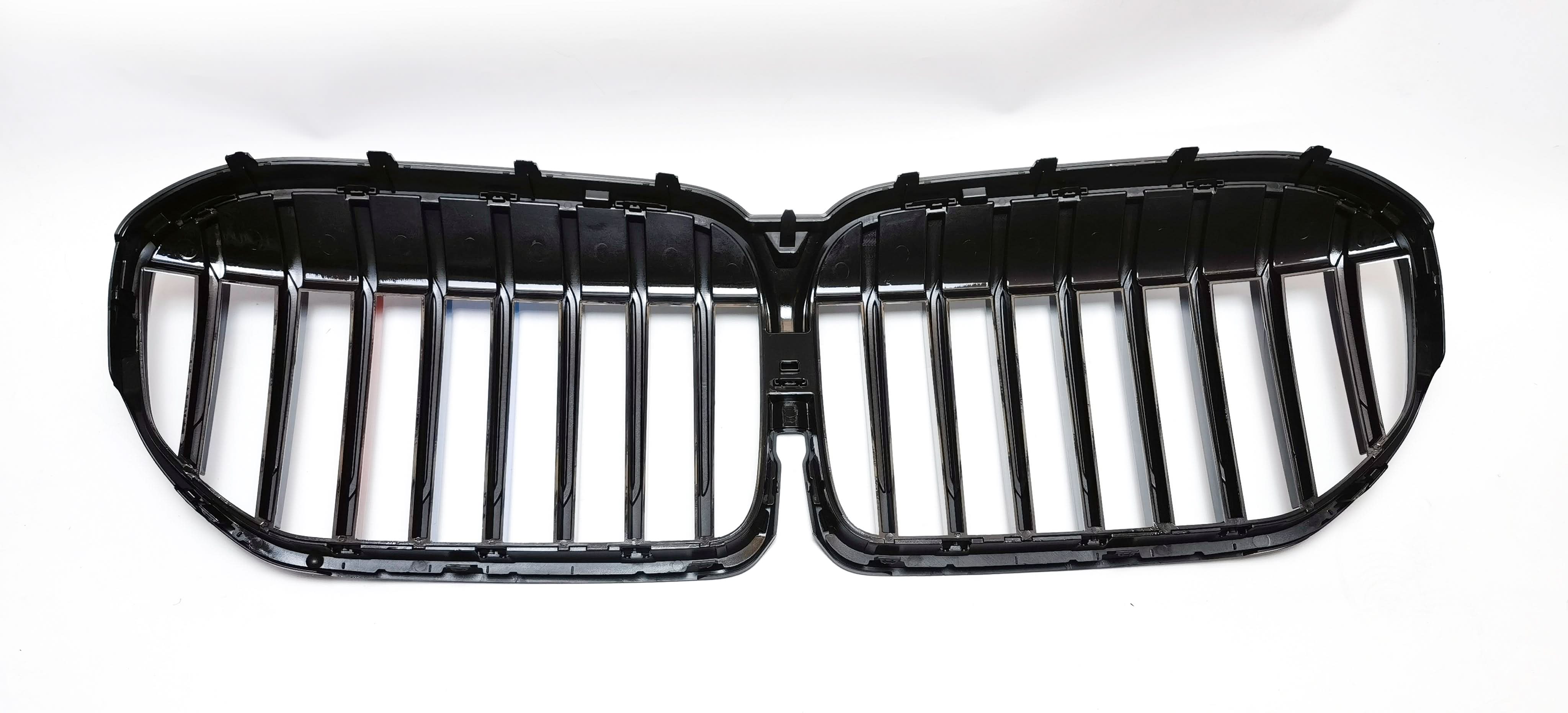 Gloss Black Front Grille for BMW G11 G12 7 Series LCI 20-23 - Carbon Factory