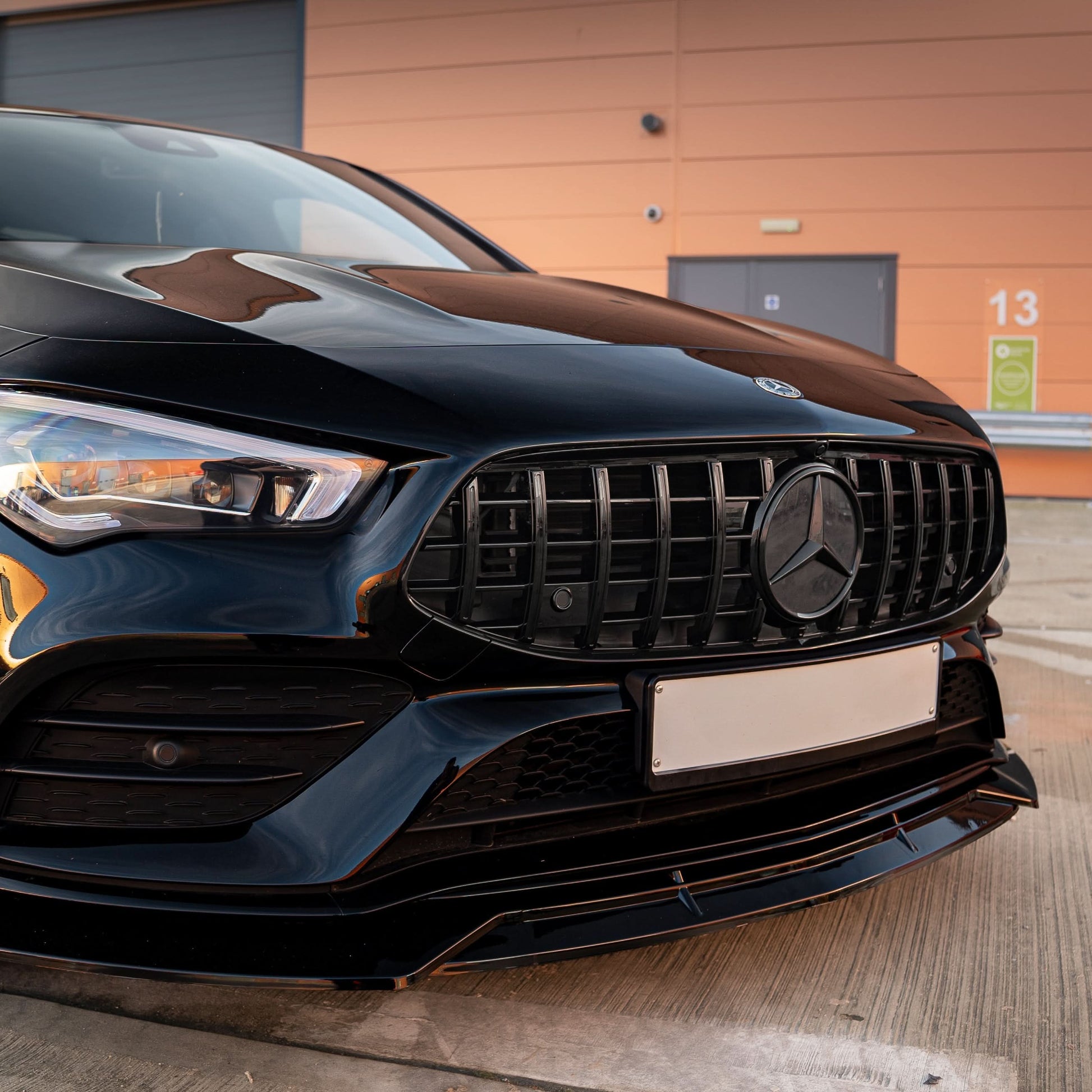 GT Style Front Grille for Mercedes Benz W118 CLA Class 20-22 - Carbon Factory