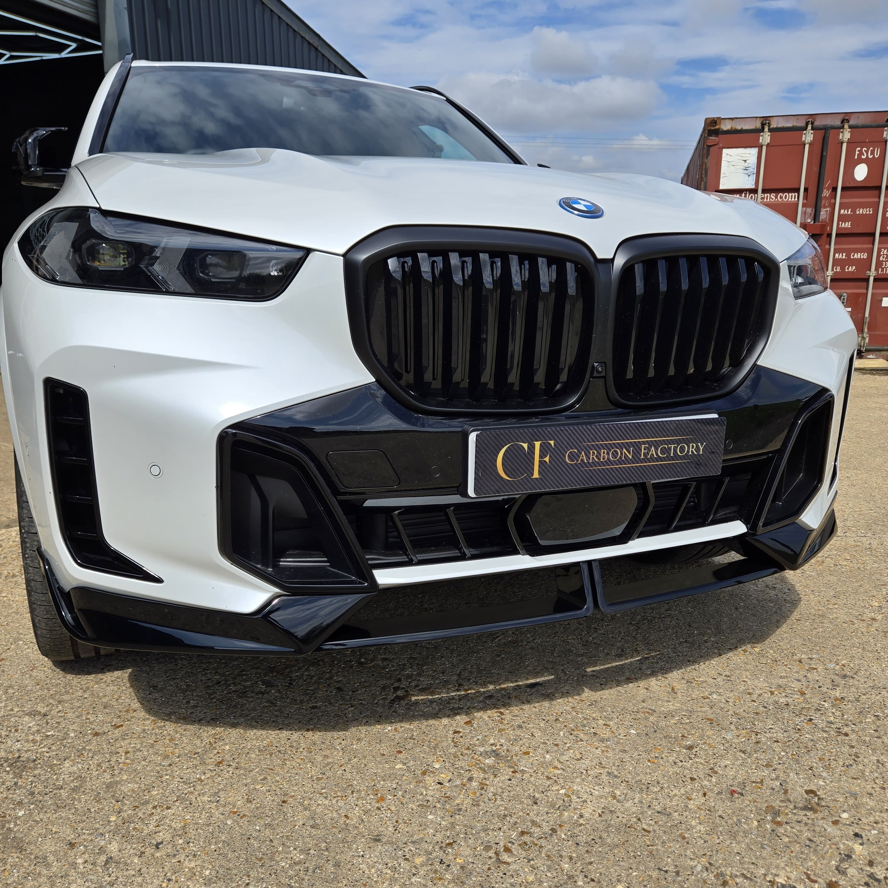 Gloss Black Body Kit 1 Splitter for BMW G05 LCI X5 23-Present - Carbon Factory