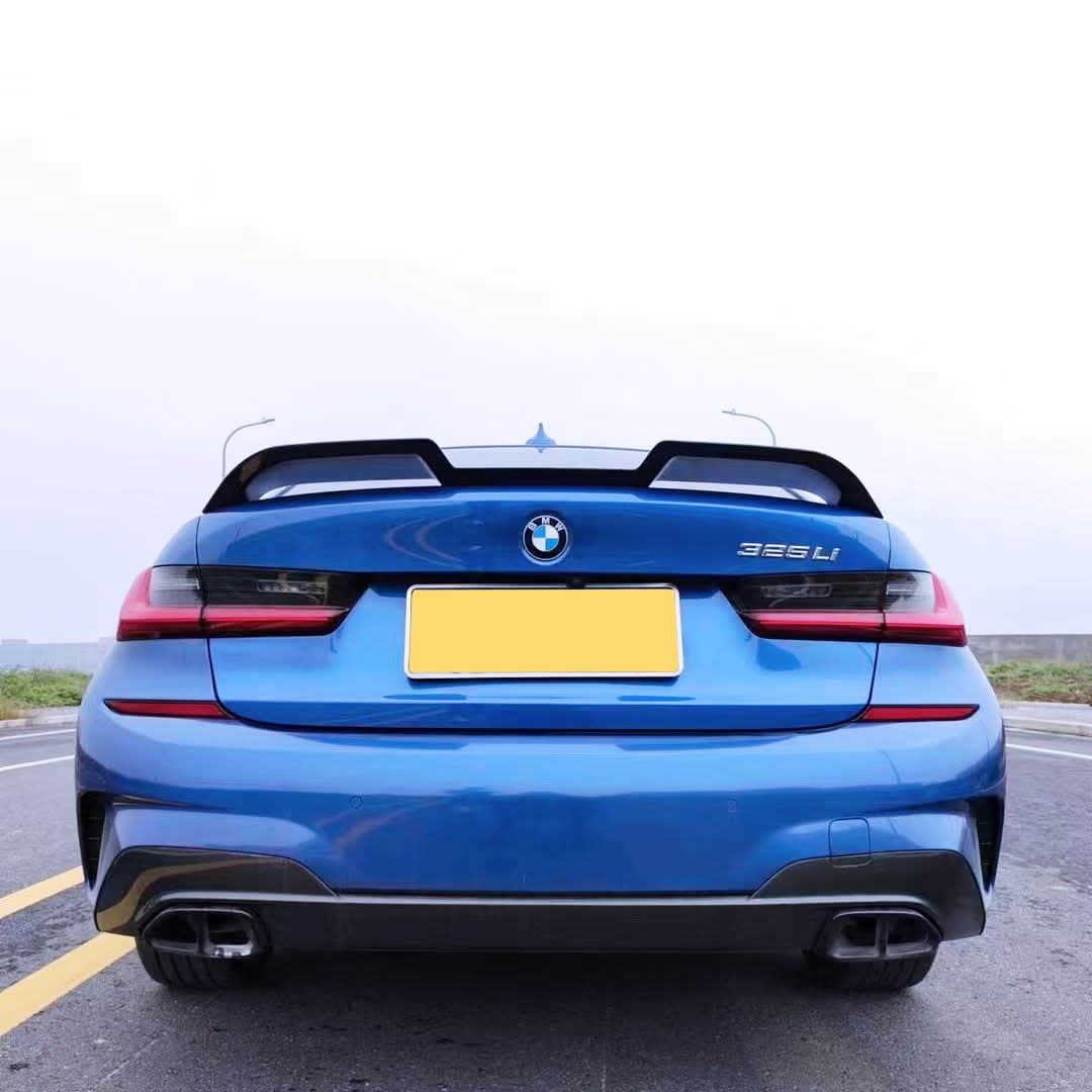 OT Style Gloss Black Boot Spoiler for BMW G30 5 Series inc F90 M5 17-24 - Carbon Factory