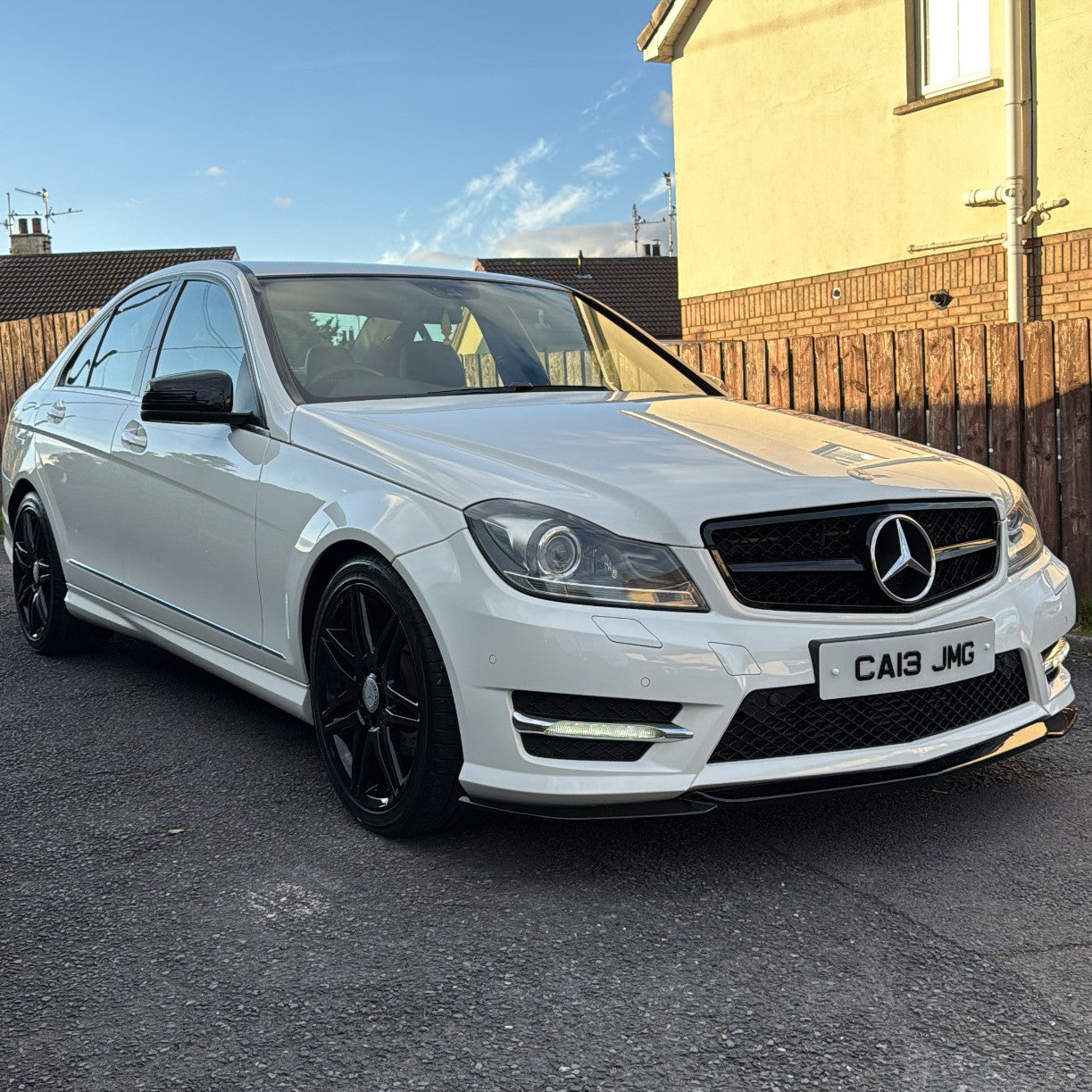 AMG Style Gloss Black Front Splitter for Mercedes Benz W204 C Class 08-14