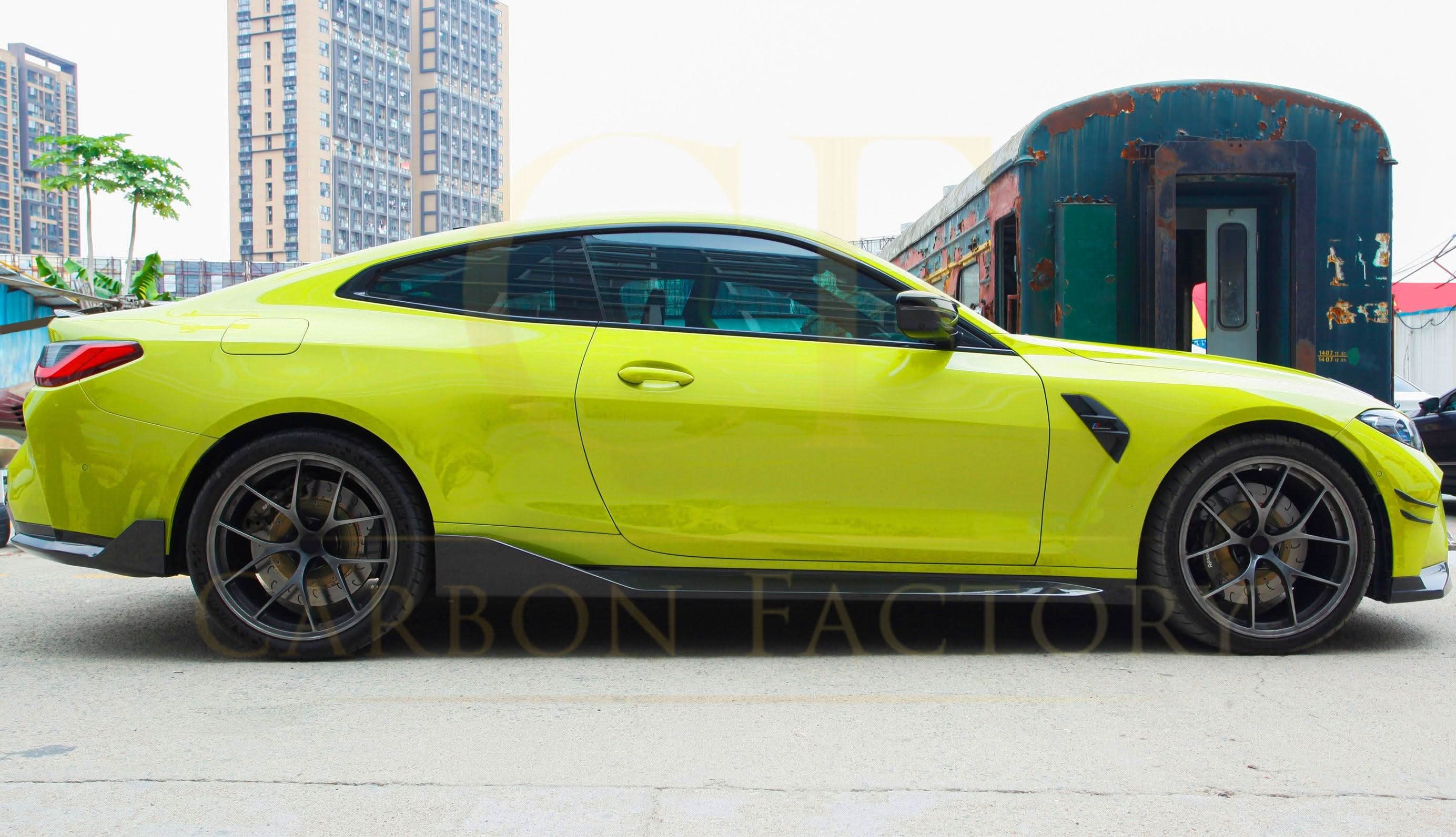 Pre-Preg Carbon Fibre Replacement Side Fender Trim for BMW G82 G83 M4 21-Present - Carbon Factory