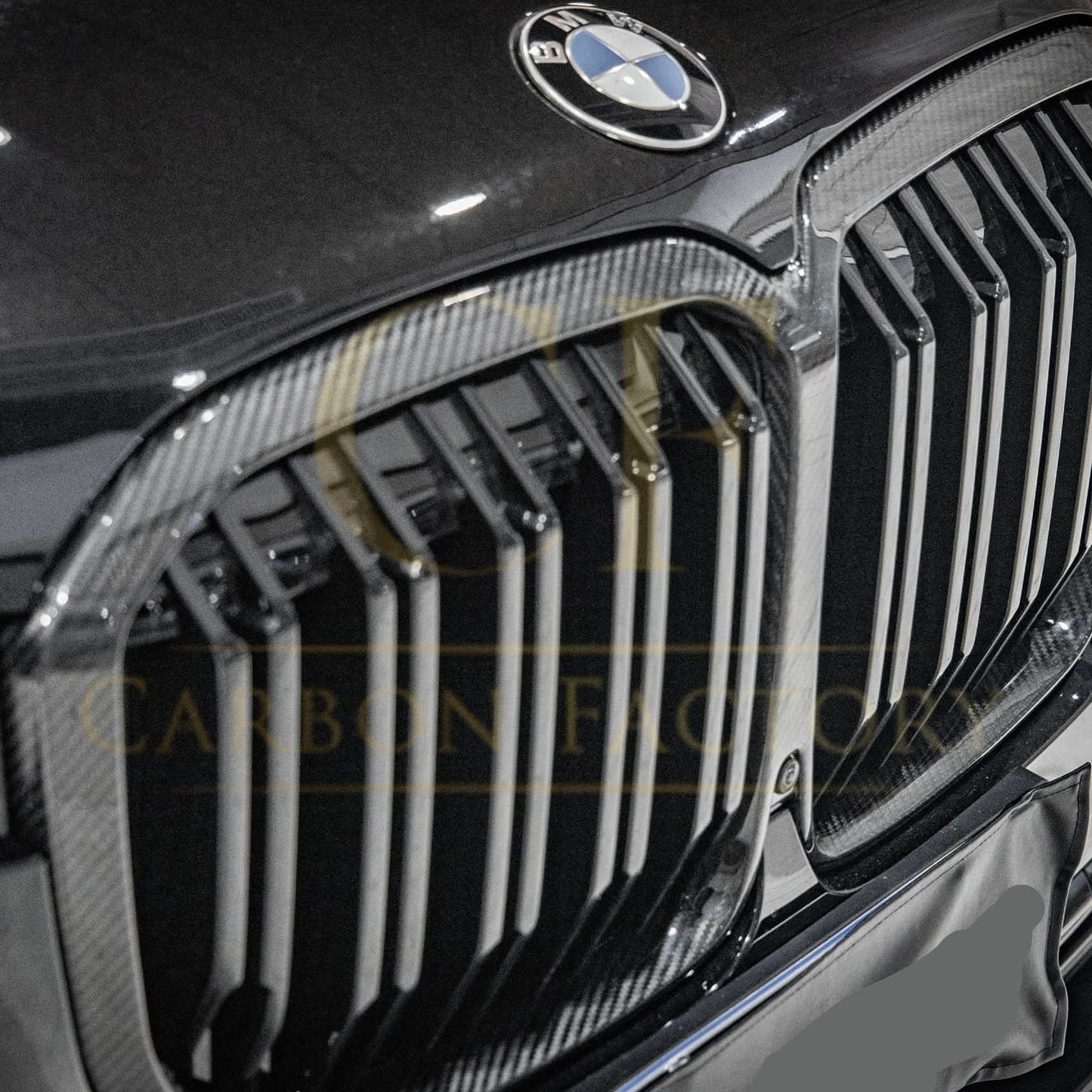 Pre-Preg Carbon Fibre Front Grille for BMW G07 X7 LCI 23-25 - Carbon Factory