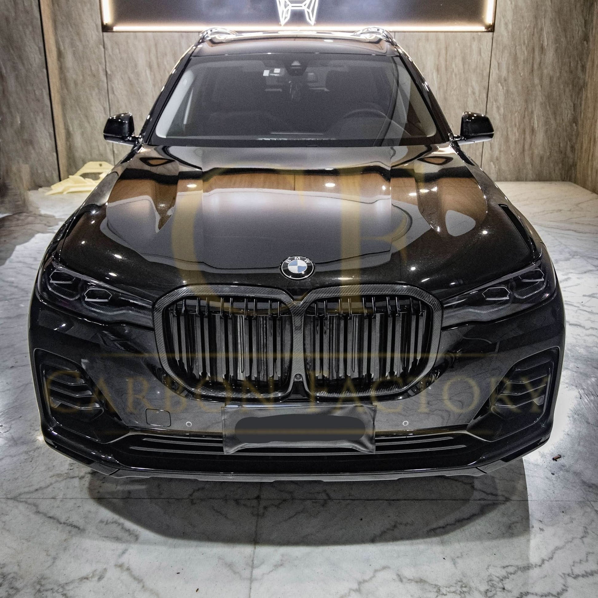 Pre-Preg Carbon Fibre Front Grille for BMW G07 X7 LCI 23-25 - Carbon Factory