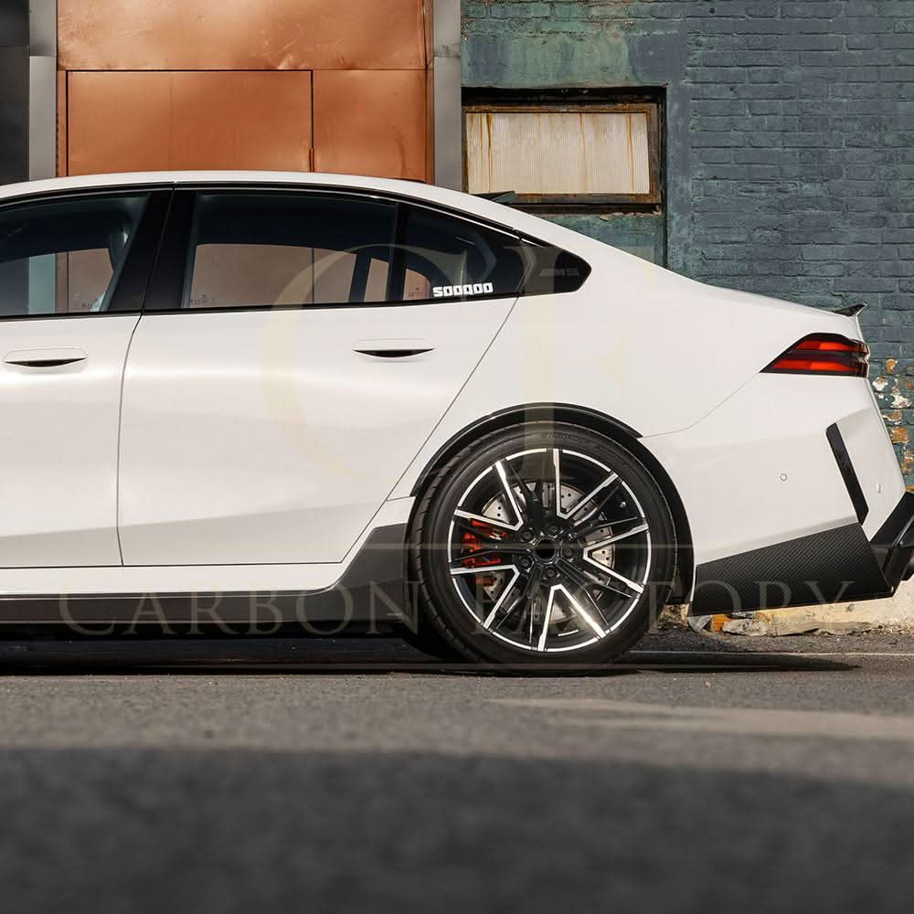 SQ-B Style Pre-Preg Carbon Fibre Side Skirts for BMW G90 G99 M5 2025-Present - Carbon Factory