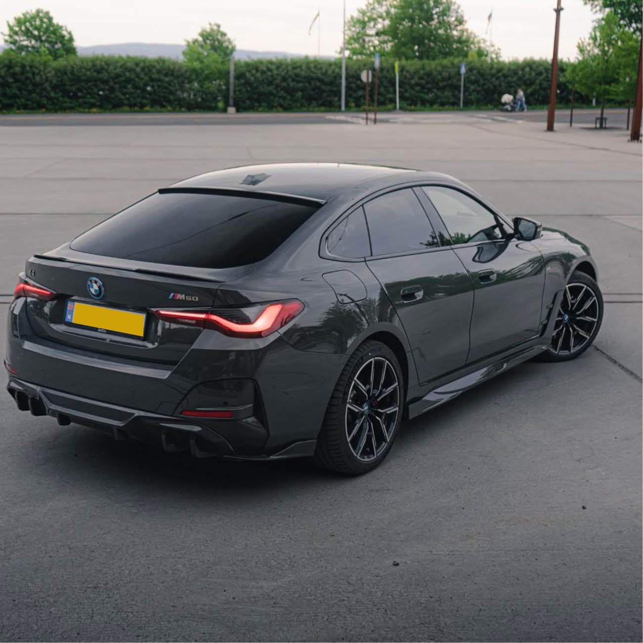 SQ Style Pre-Preg Carbon Fibre Side Skirts for BMW G26 4 Series i4 21-24 - Carbon Factory