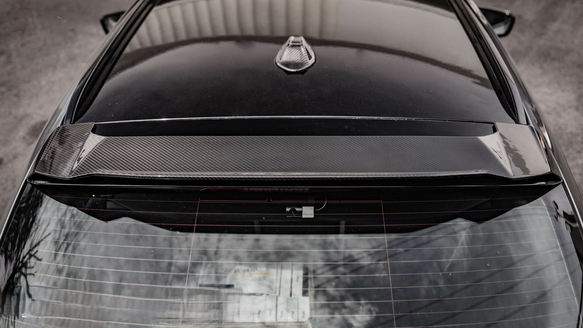 SQ2 Style Pre-Preg Carbon Fibre Roof Spoiler for BMW G81 M3 G21 3 Series Touring 19-Present - Carbon Factory