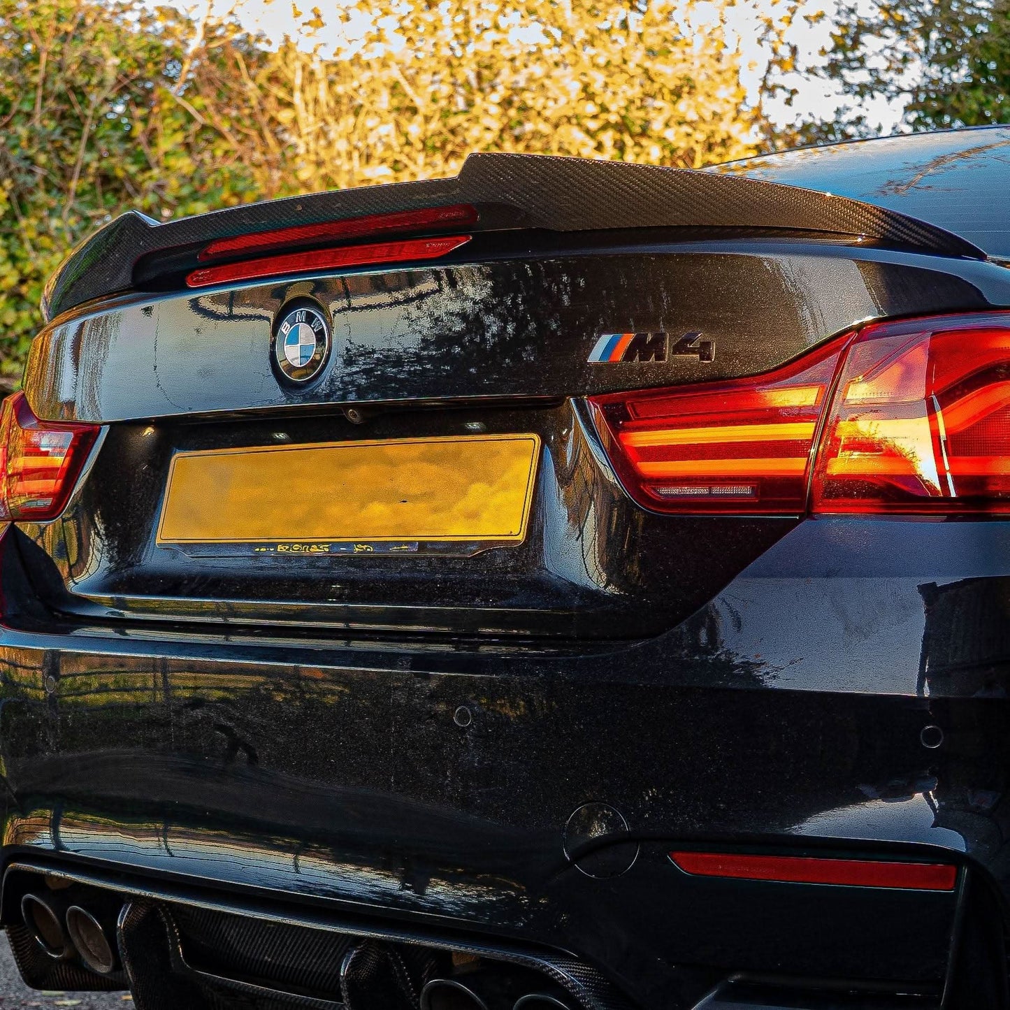 V Style Pre-Preg Carbon Fibre Boot Spoiler for BMW 4 Series F33 Convertible inc F83 M4 14-20 - Carbon Factory