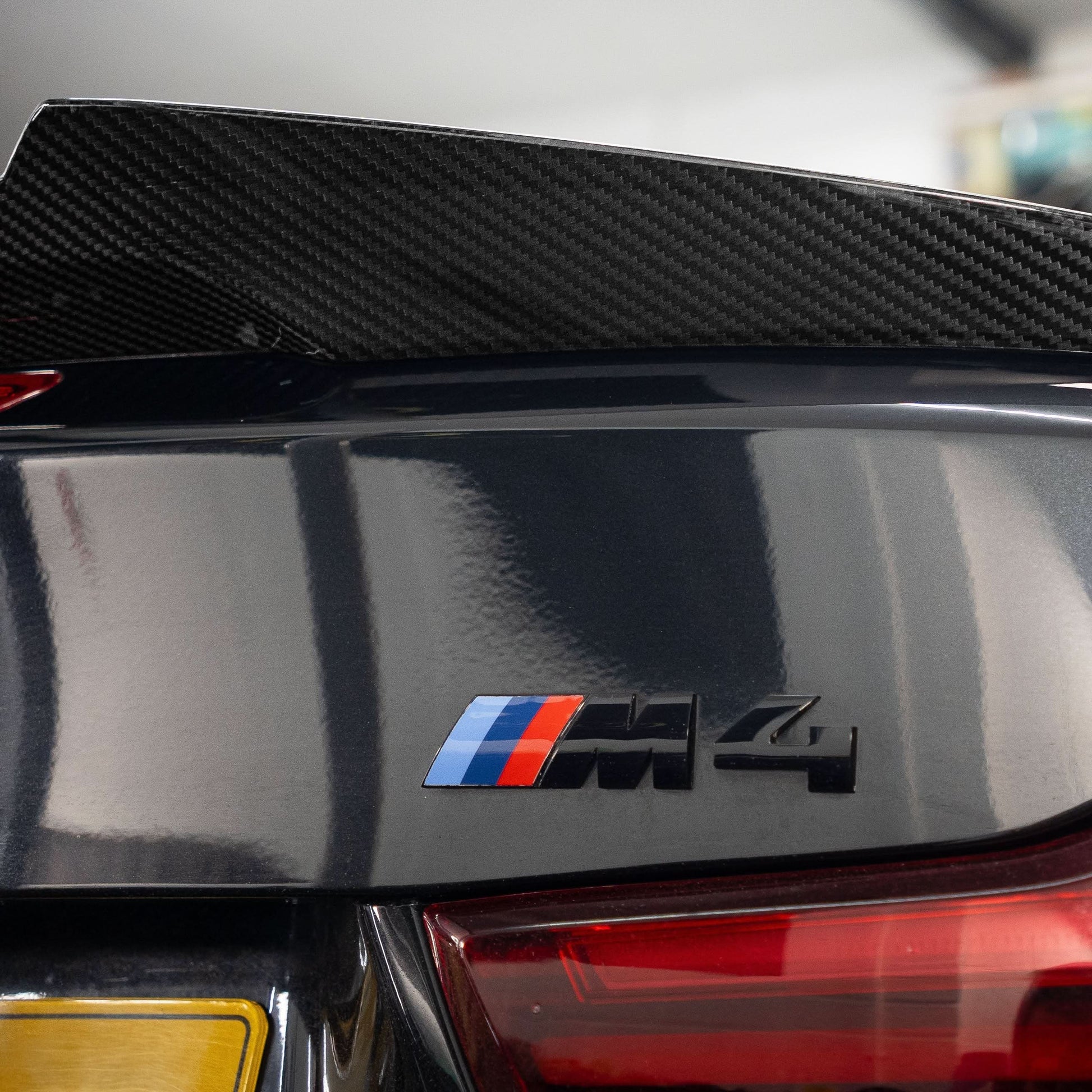 V Style Pre-Preg Carbon Fibre Boot Spoiler for BMW 4 Series F33 Convertible inc F83 M4 14-20 - Carbon Factory