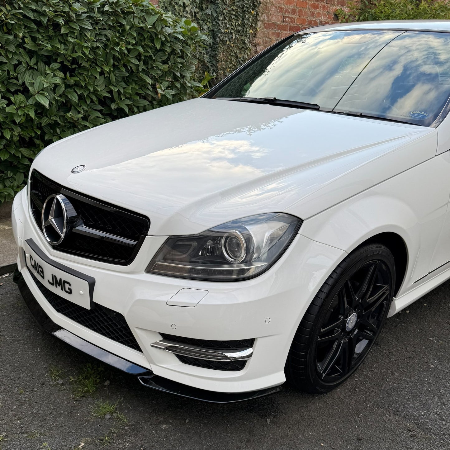 AMG Style Gloss Black Front Splitter for Mercedes Benz W204 C Class 08-14