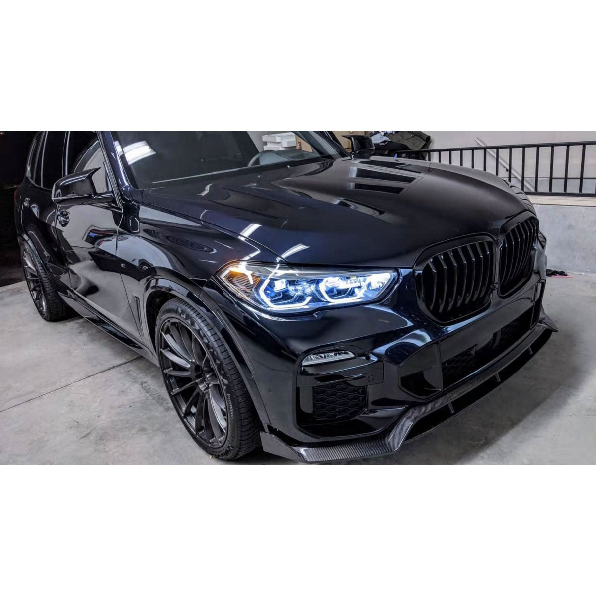 MP Style Carbon Fibre Front Splitter for BMW G05 X5 18-22 - Carbon Factory