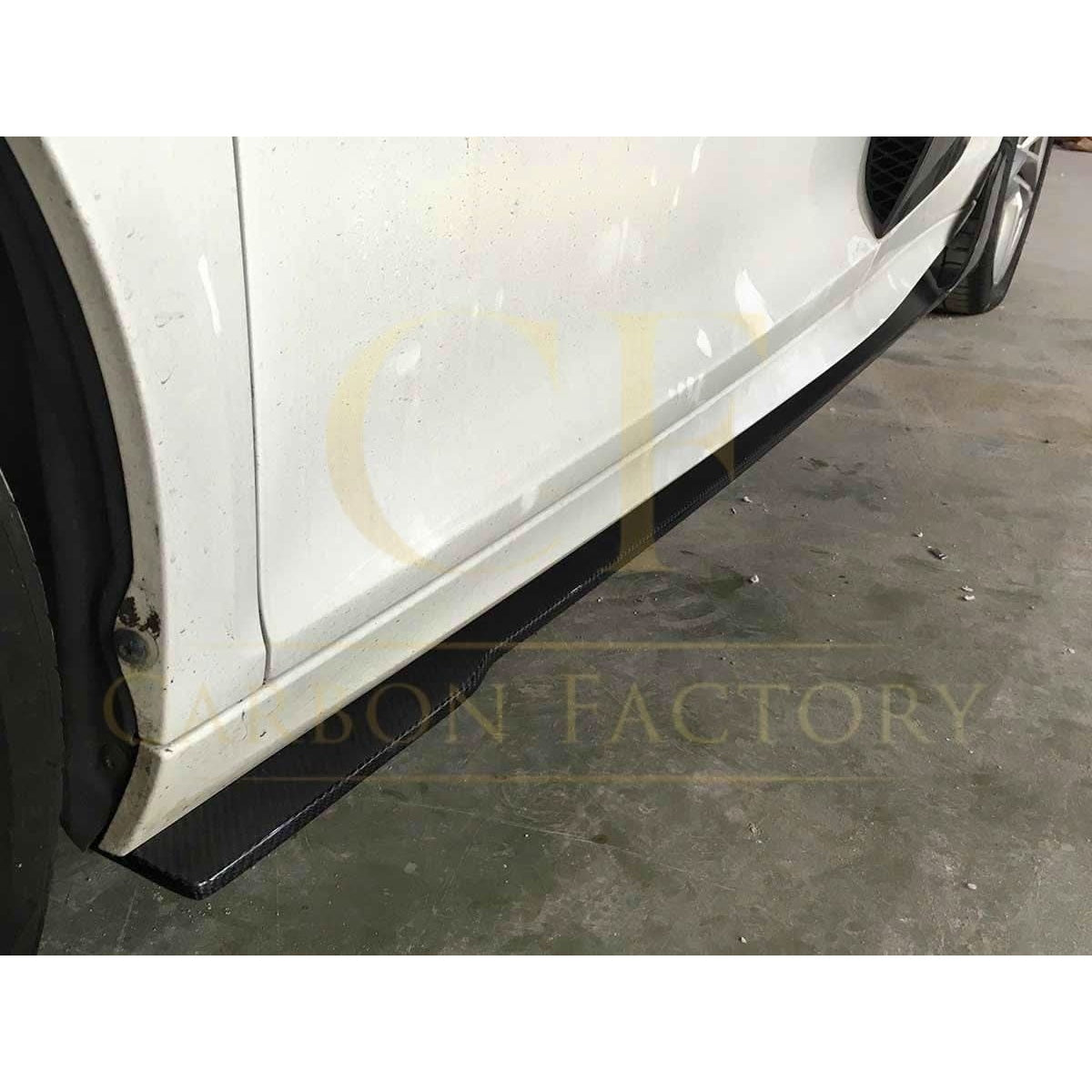 V Style Carbon Fibre Side Skirts for Audi R8 Gen 1 08-14