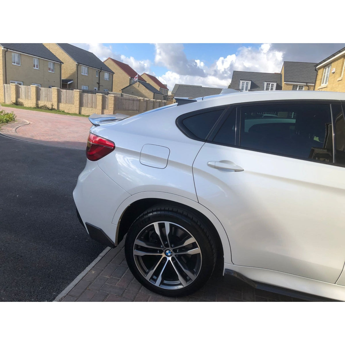 MP Style Carbon Fibre Rear Diffuser for BMW F16 X6 14-18