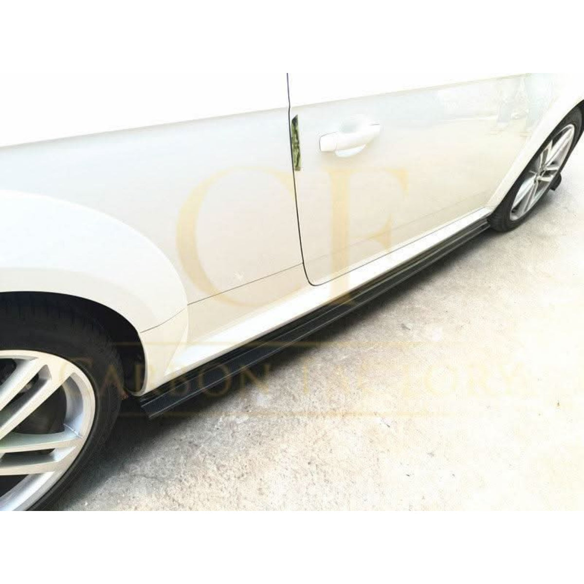 V Style Carbon Fibre Side Skirts for Audi 8S TT MK3 15-18 - Carbon Factory