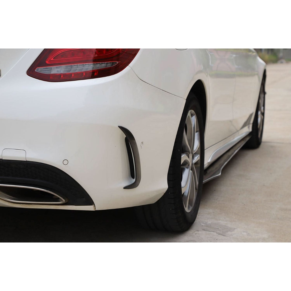 Carbon Fibre Rear Bumper Trims for Mercedes W205 C Class 4 Door Saloon 15-18