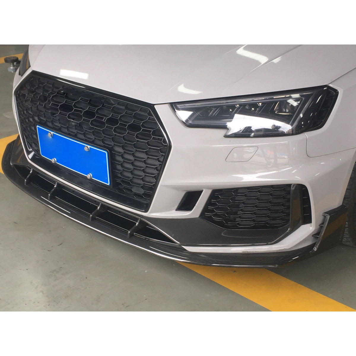 V Style Pre-Preg Carbon Fibre Front Splitter for Audi B9 RS4 18-20 - Carbon Factory