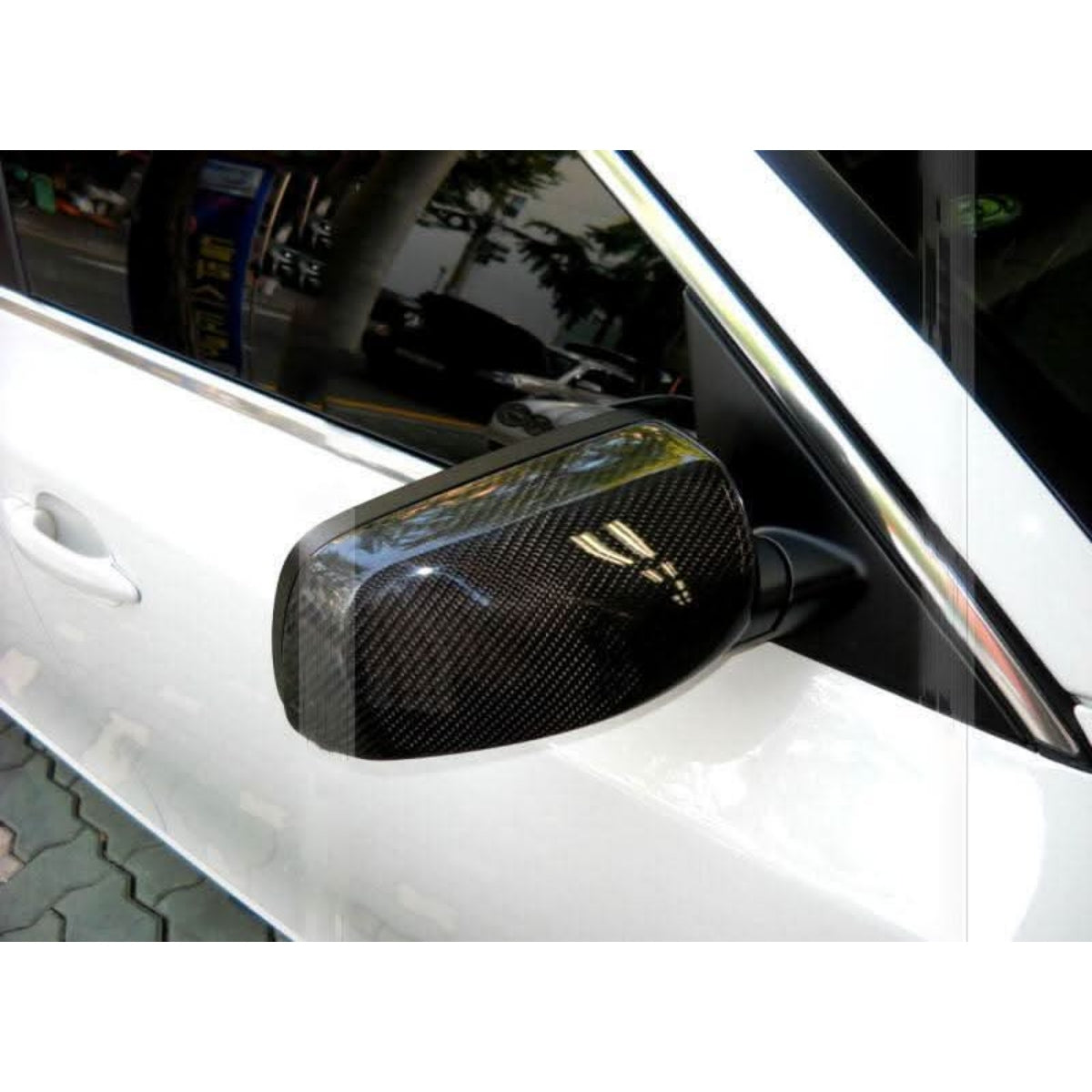 OEM Style Carbon Fibre Replacement Mirror Covers for BMW E60 5 Series Pre-LCI E63 6 Series 03-10