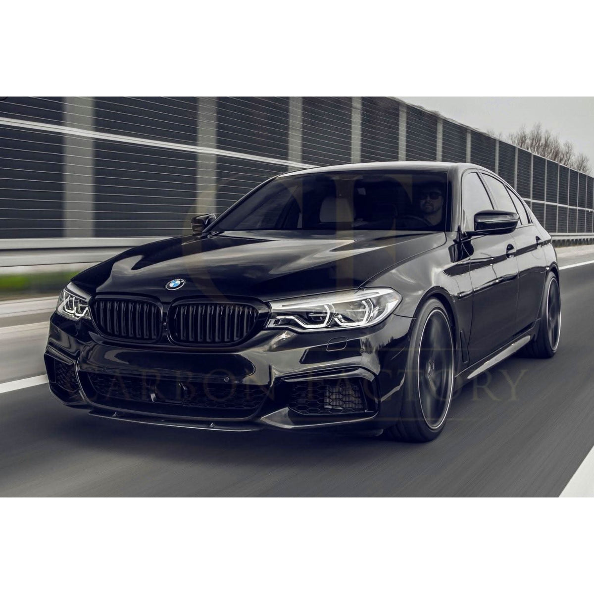 Pre-Preg Carbon Fibre Front Bumper Centre Trim for BMW F90 M5 Pre-LCI 17-20