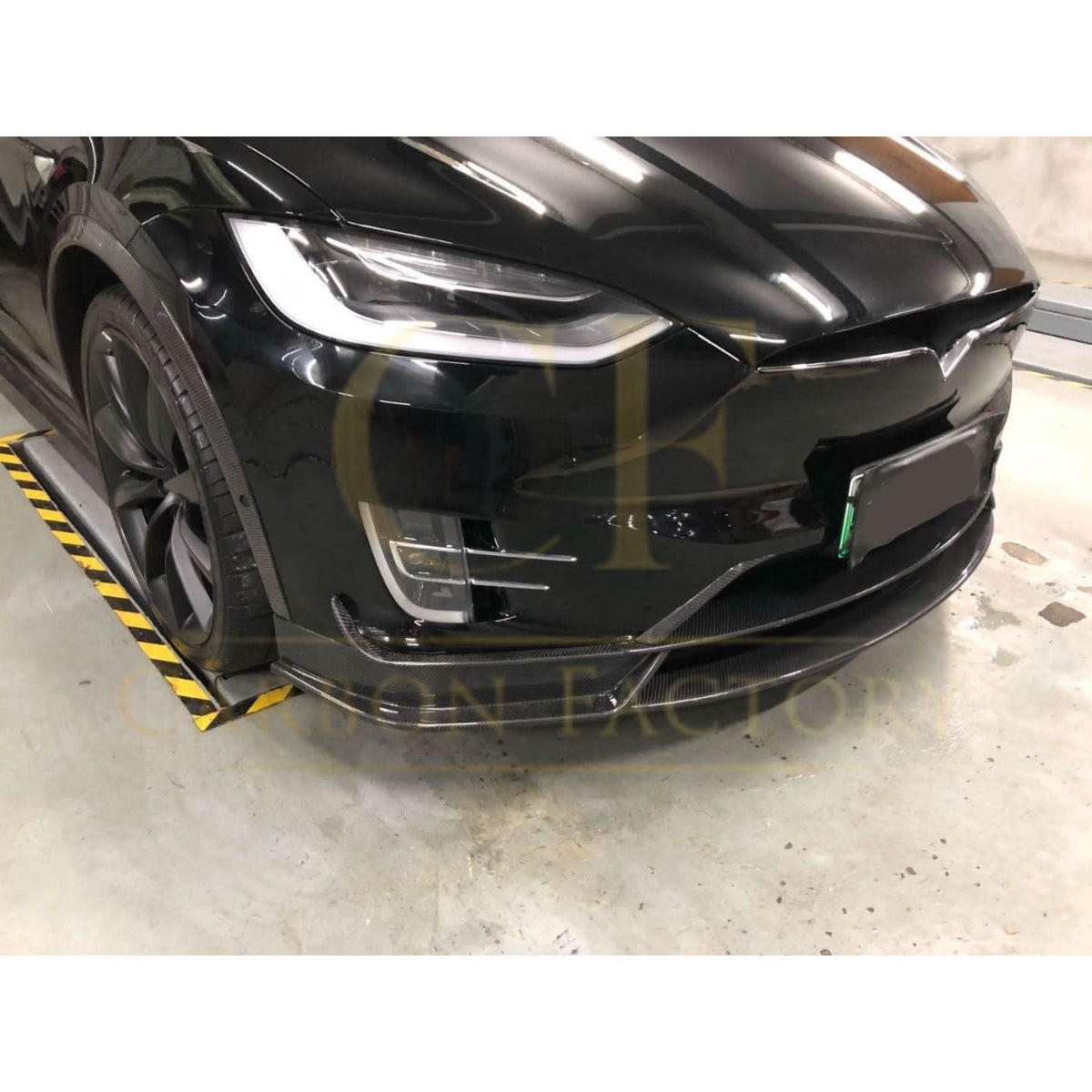 V Style Carbon Fibre Front Splitter for Tesla Model X 16-Present - Carbon Factory